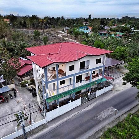 Junie Pension House Моалбоал Екстериор снимка