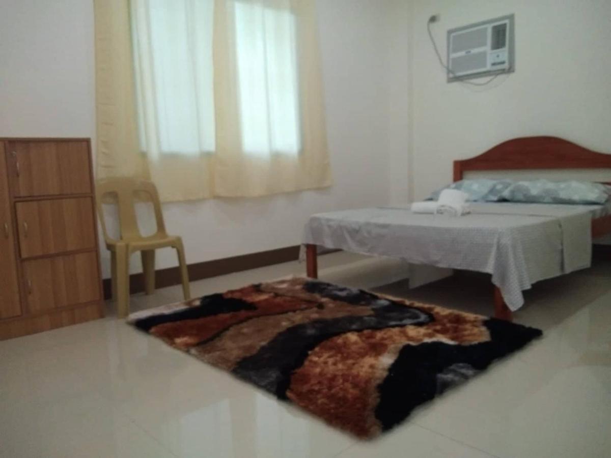 Junie Pension House Моалбоал Екстериор снимка
