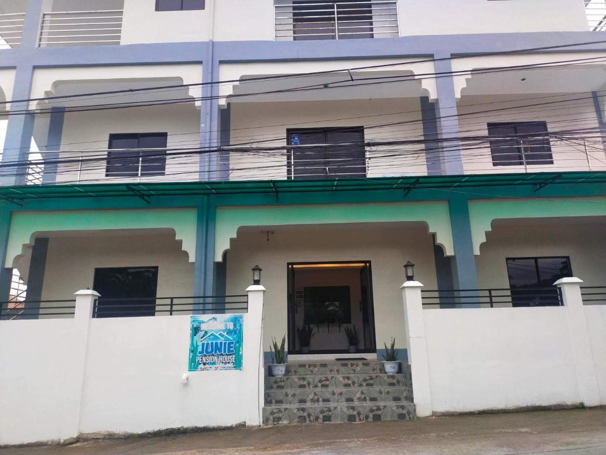 Junie Pension House Моалбоал Екстериор снимка
