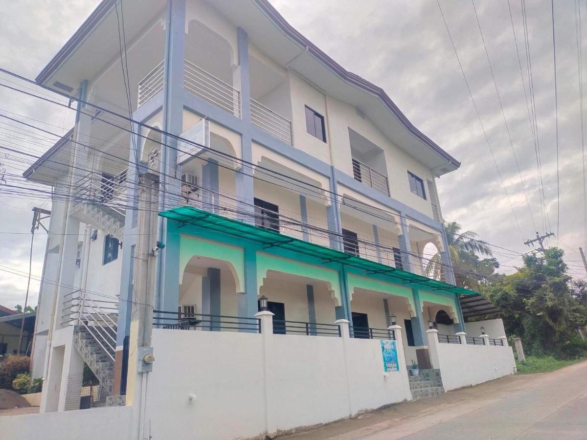 Junie Pension House Моалбоал Екстериор снимка