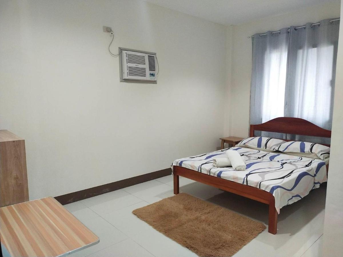 Junie Pension House Моалбоал Екстериор снимка