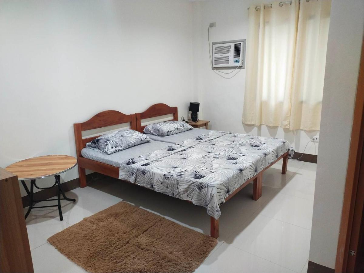 Junie Pension House Моалбоал Екстериор снимка